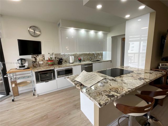 Продажа квартиры #1903 - фото 6159654