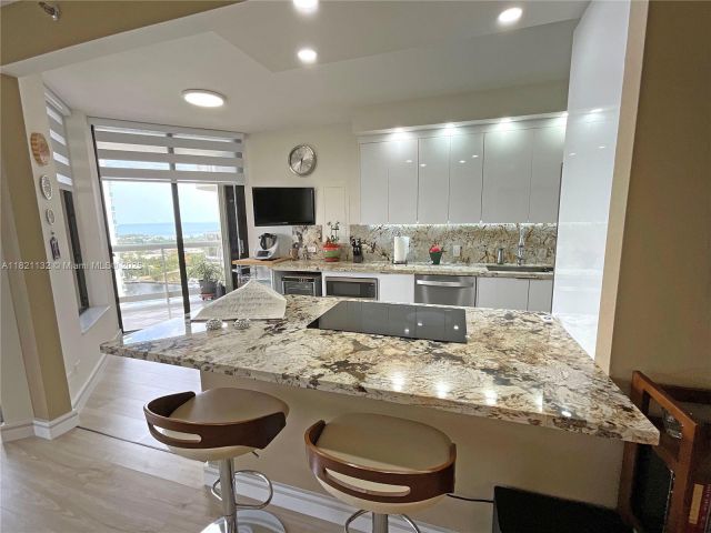 Продажа квартиры #1903 - фото 6159655