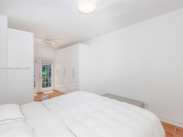 Продажа дома по адресу 1218 Madrid St - фото 6155442