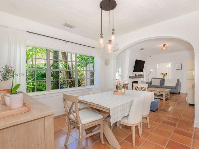 Продажа дома по адресу 1218 Madrid St - фото 6155450