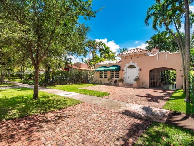 Продажа дома по адресу 1218 Madrid St - фото 6155452