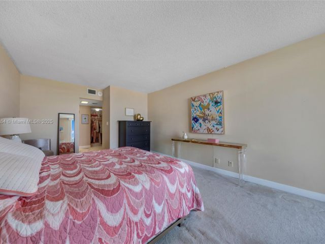 Продажа квартиры #1922 - фото 6211074