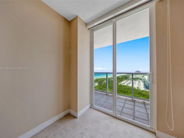 Продажа квартиры #1922 - фото 6211077