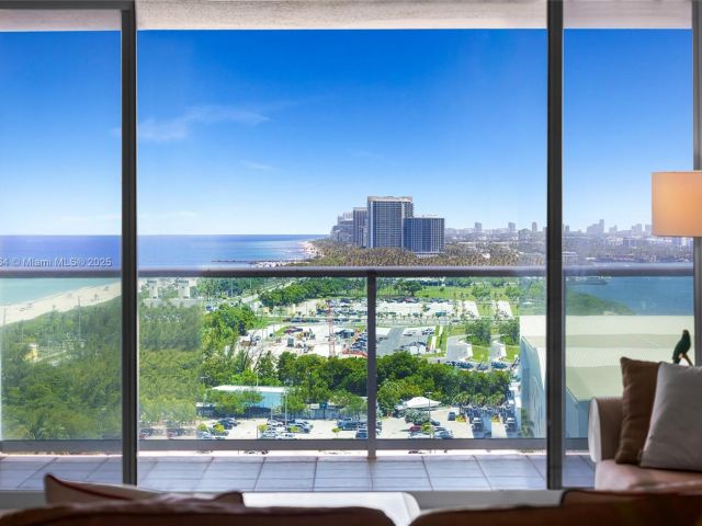 Продажа квартиры #1922 - фото 6211090