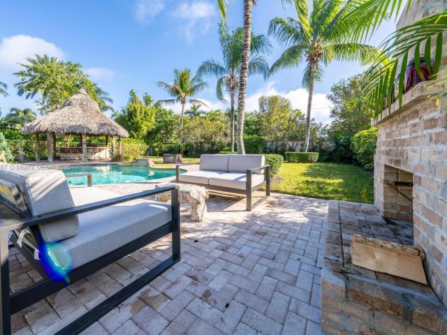 Продажа дома по адресу 4864 Tropicana Ave - фото 6153830