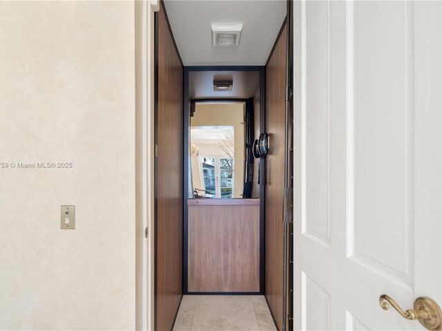 Продажа дома по адресу 180 Solano Prado - фото 6172221