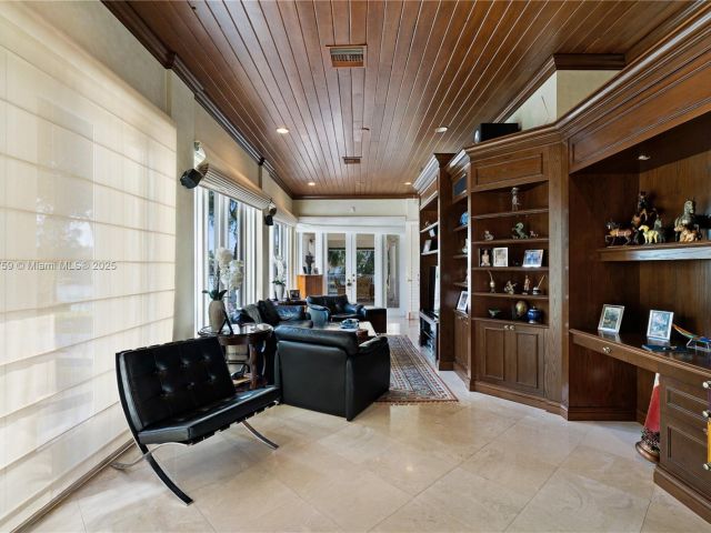 Продажа дома по адресу 180 Solano Prado - фото 6172224