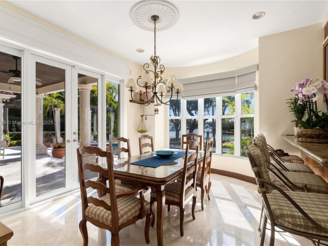 Продажа дома по адресу 180 Solano Prado - фото 6172225