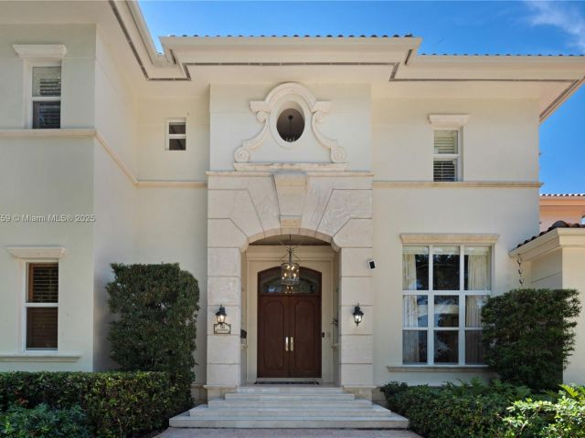 Продажа дома по адресу 180 Solano Prado - фото 6172233