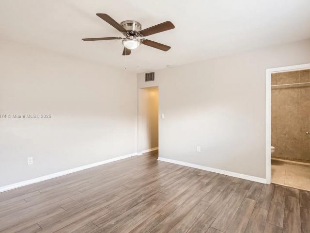 Продажа дома по адресу 5208 SW 91st Ter - фото 6170463