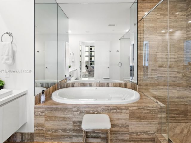 Продажа квартиры #3302 - фото 6161973