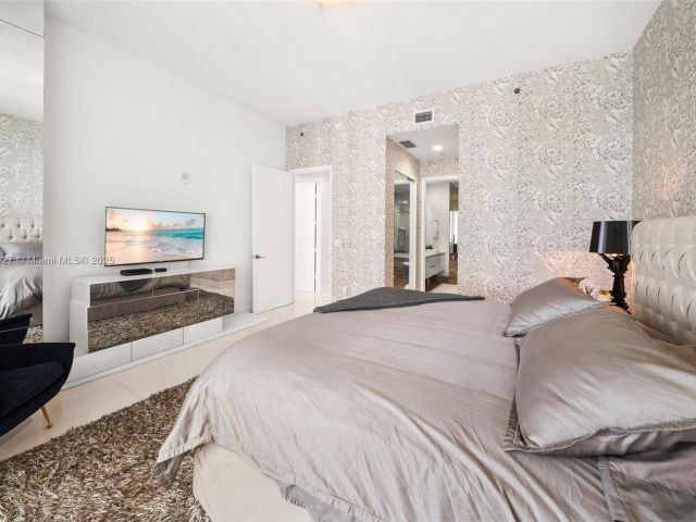 Продажа квартиры #3302 - фото 6161976