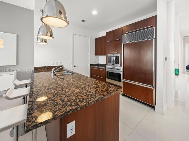 Продажа квартиры #3302 - фото 6161980