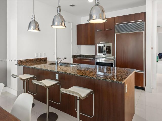 Продажа квартиры #3302 - фото 6161982