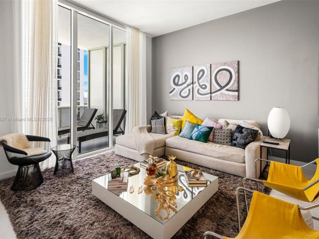 Продажа квартиры #3302 - фото 6161988