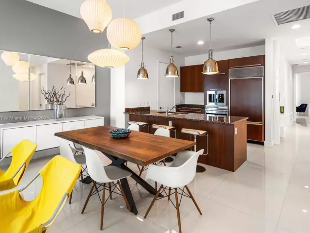 Продажа квартиры #3302 - фото 6161987