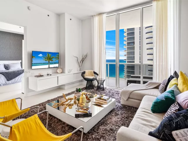 Продажа квартиры #3302 - фото 6161992