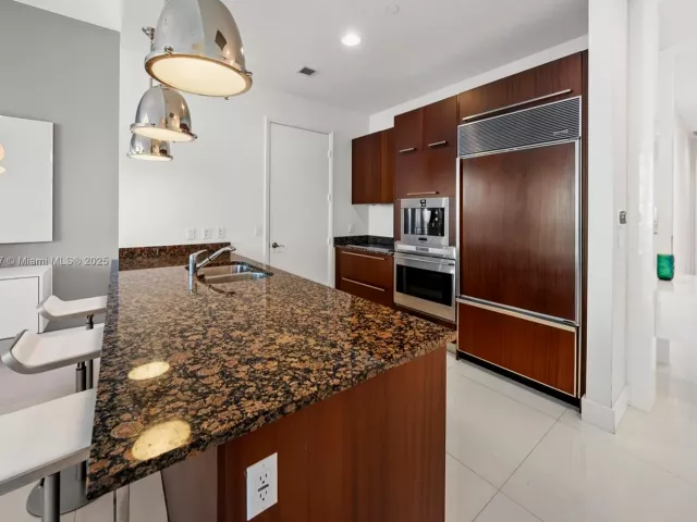 Продажа квартиры #3302 - фото 6161980