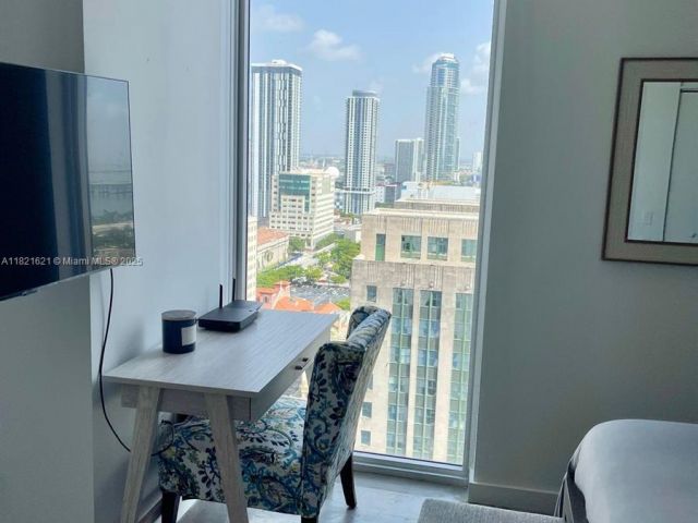 Продажа квартиры #2406 - фото 6157322