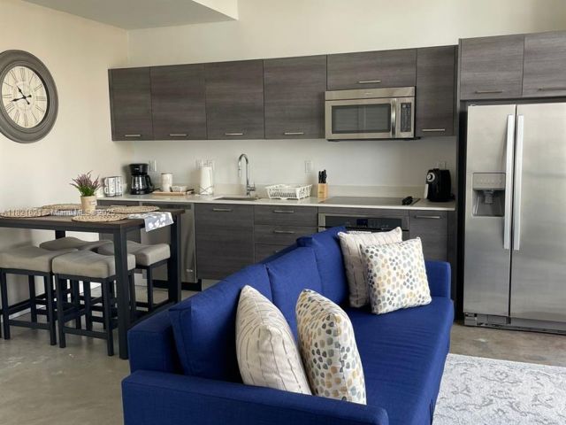 Продажа квартиры #2406 - фото 6157324