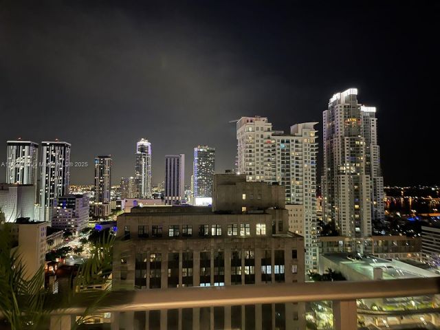 Продажа квартиры #2406 - фото 6157327