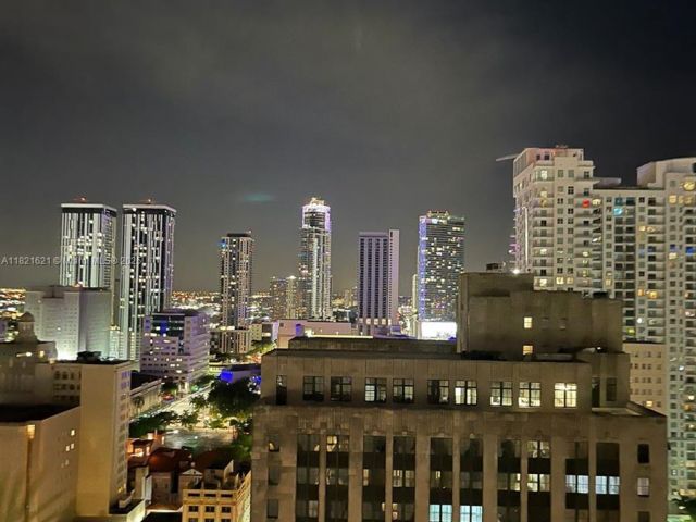 Продажа квартиры #2406 - фото 6157328