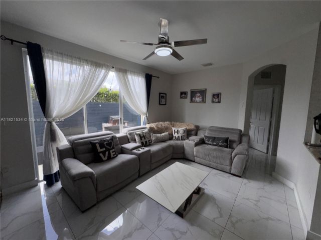 Продажа дома по адресу 13745 SW 113th Ln - фото 6159218