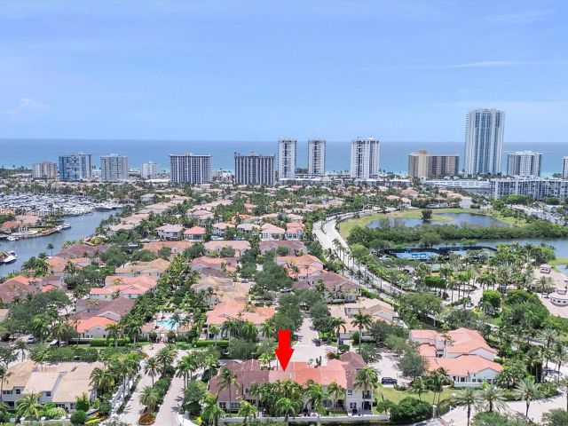 Продажа дома по адресу 1382 Harbor Vw W - фото 6156359