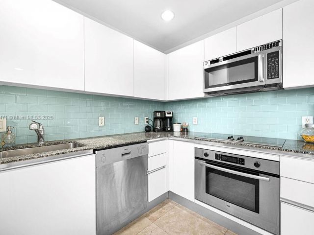 Продажа квартиры #806 - фото 6160255