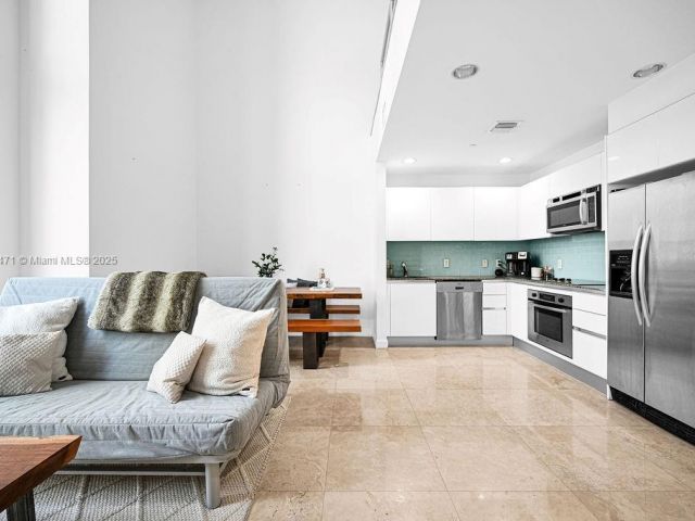 Продажа квартиры #806 - фото 6160259