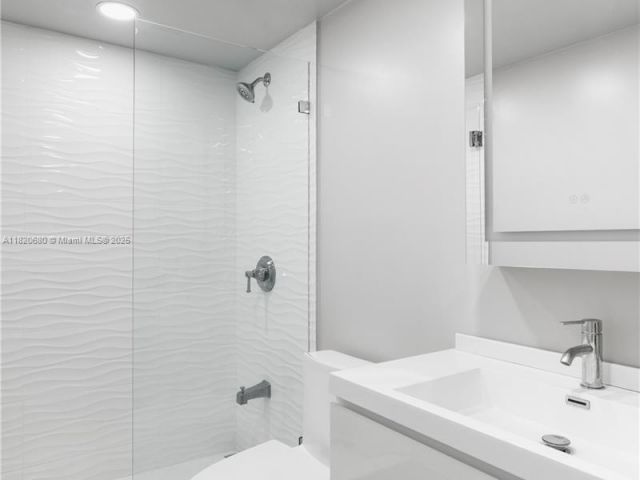 Продажа квартиры #11E - фото 6158506