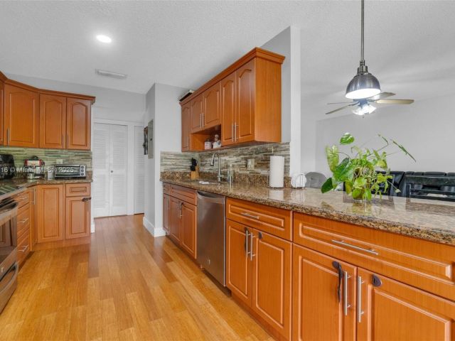 Продажа дома по адресу 12367 SW 250th St - фото 6159961