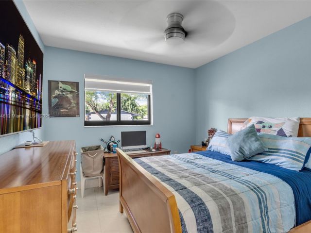 Продажа дома по адресу 7100 Mcclellan St - фото 6161050