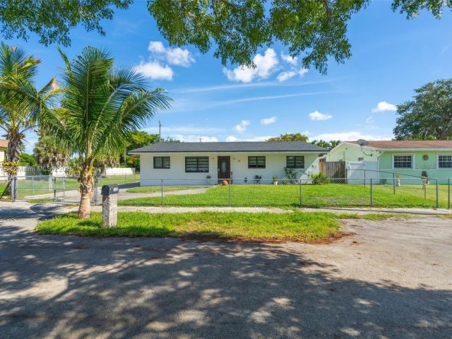 Продажа дома по адресу 7100 Mcclellan St - фото 6161064