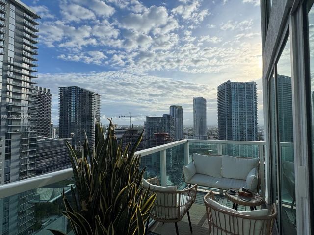 Продажа квартиры #1716 - фото 6161720