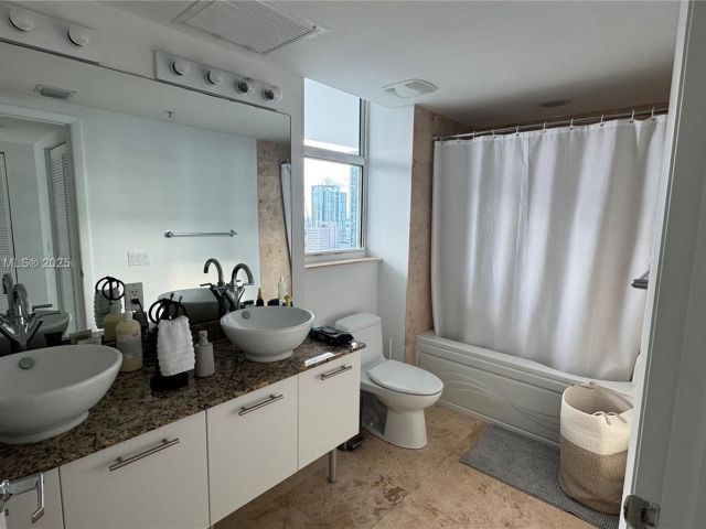 Продажа квартиры #1716 - фото 6161724