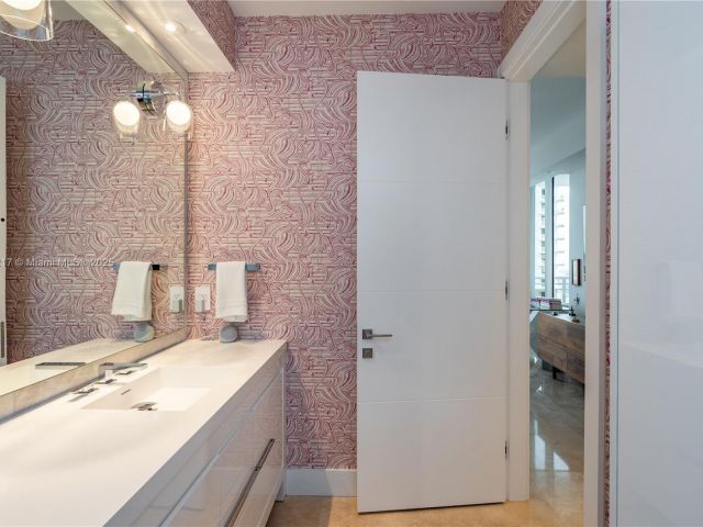 Продажа квартиры #2602 - фото 6160950