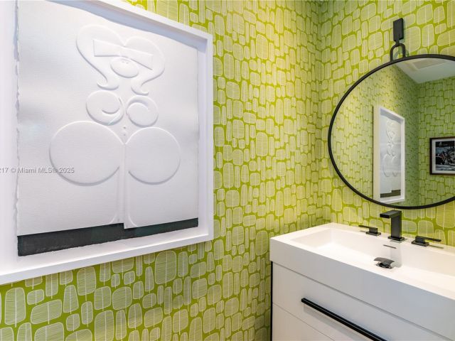 Продажа квартиры #2602 - фото 6160951