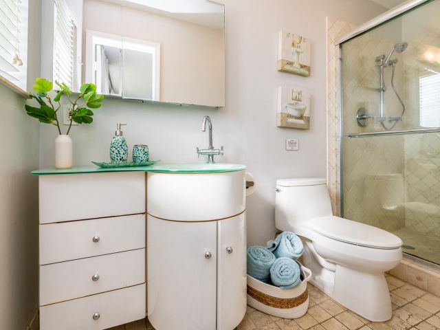 Дом в аренду по адресу 1841 SE 6th Street - фото 6186999