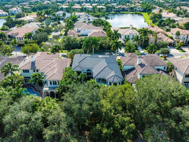 Продажа дома по адресу 17657 Middlebrook Way - фото 6160919