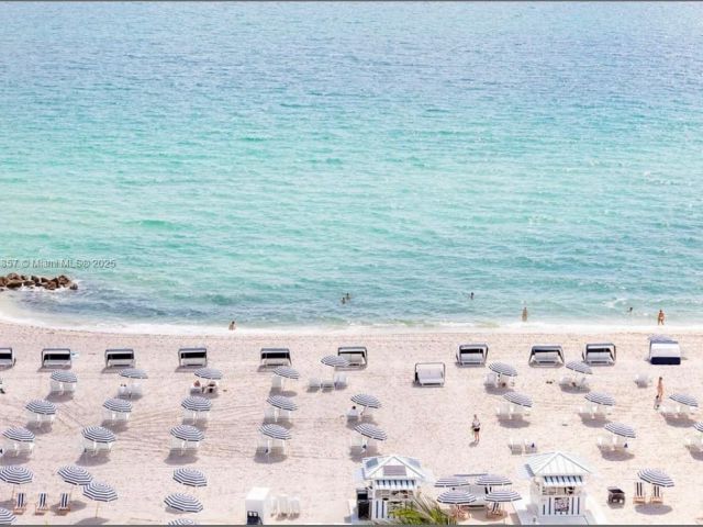 Квартира в аренду номер1025 - фото 6171338