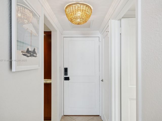 Квартира в аренду номер1025 - фото 6171345