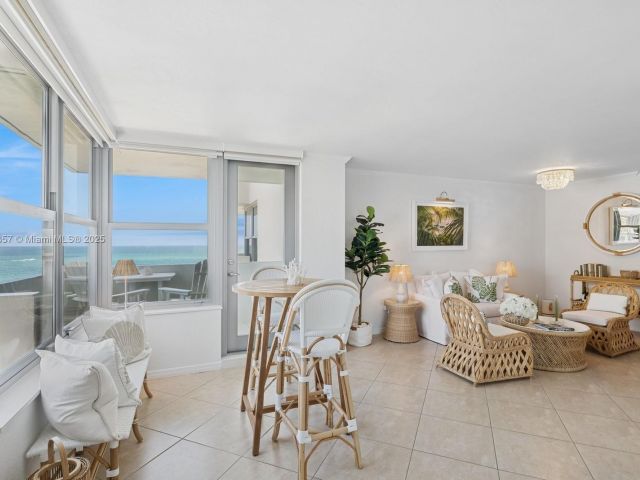 Квартира в аренду номер1025 - фото 6171347