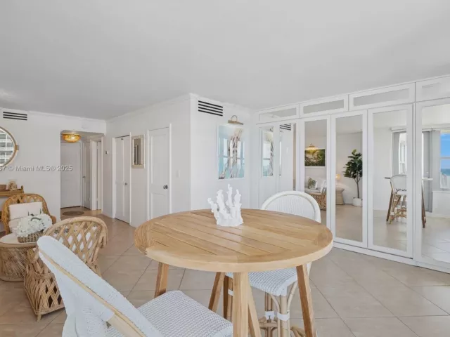 Квартира в аренду номер1025 - фото 6171351