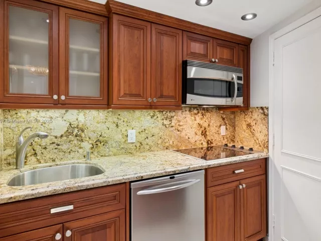 Квартира в аренду номер1025 - фото 6171342