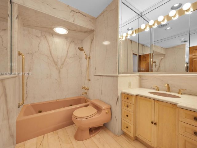 Продажа дома по адресу 5025 SW 90th Ct - фото 6160501