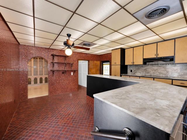 Продажа дома по адресу 5025 SW 90th Ct - фото 6160510