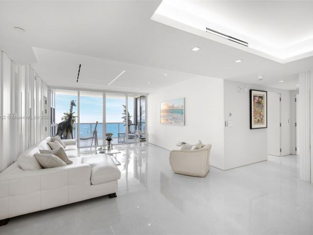 Продажа квартиры #5306 - фото 6164153