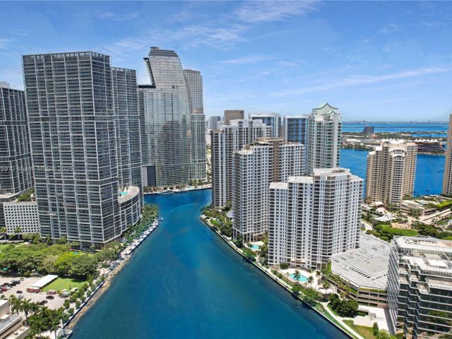 Продажа квартиры #2210 - фото 6160997