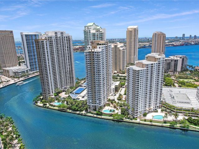 Продажа квартиры #2210 - фото 6160999